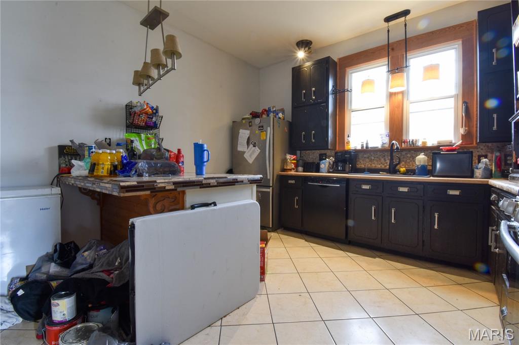 500 West 1st S Street Mount Olive, IL 62069 - Photo 8 of 26