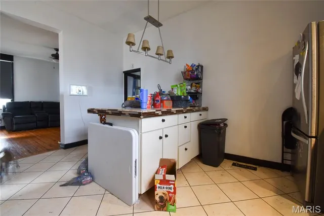 $200,000 | 500 West 1st S Street, Mount Olive, IL 62069