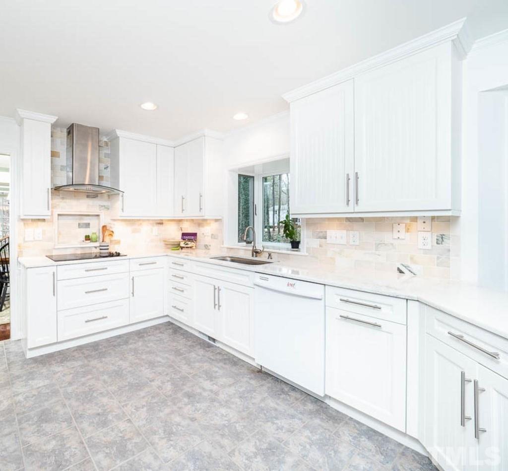 8804 Tempest Ridge Raleigh, NC 27613 - Photo 7 of 21