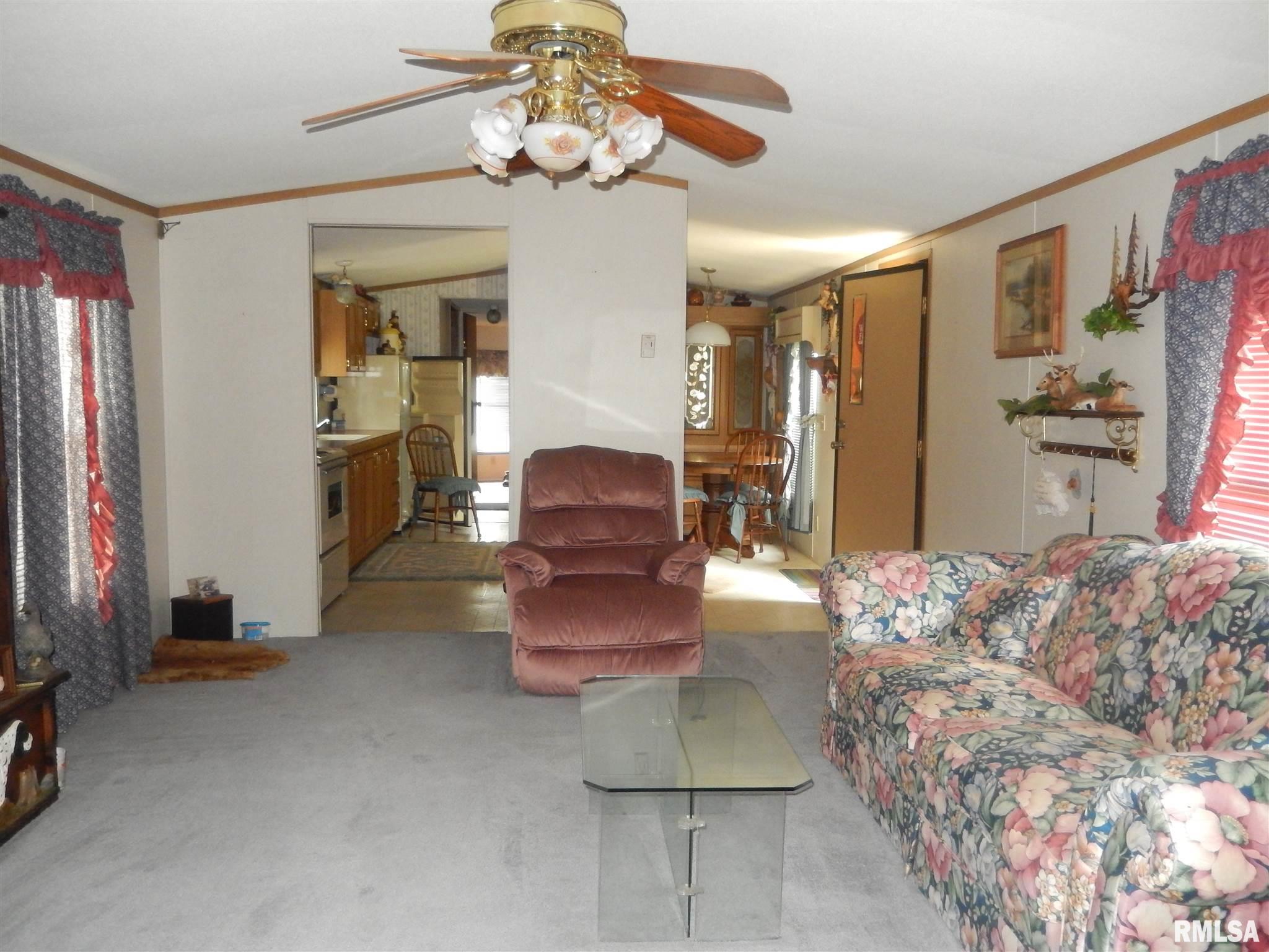 6815 Lick Creek Road Buncombe, IL 62912 - Photo 7 of 15