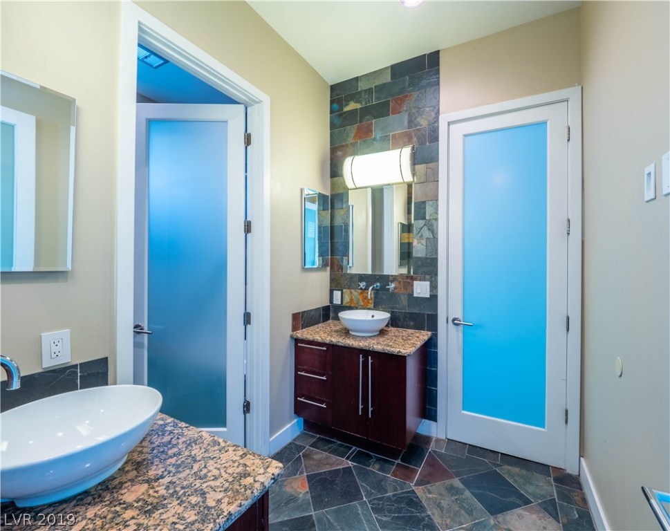 2817 High View Drive Henderson, NV 89014 - Photo 32 of 49