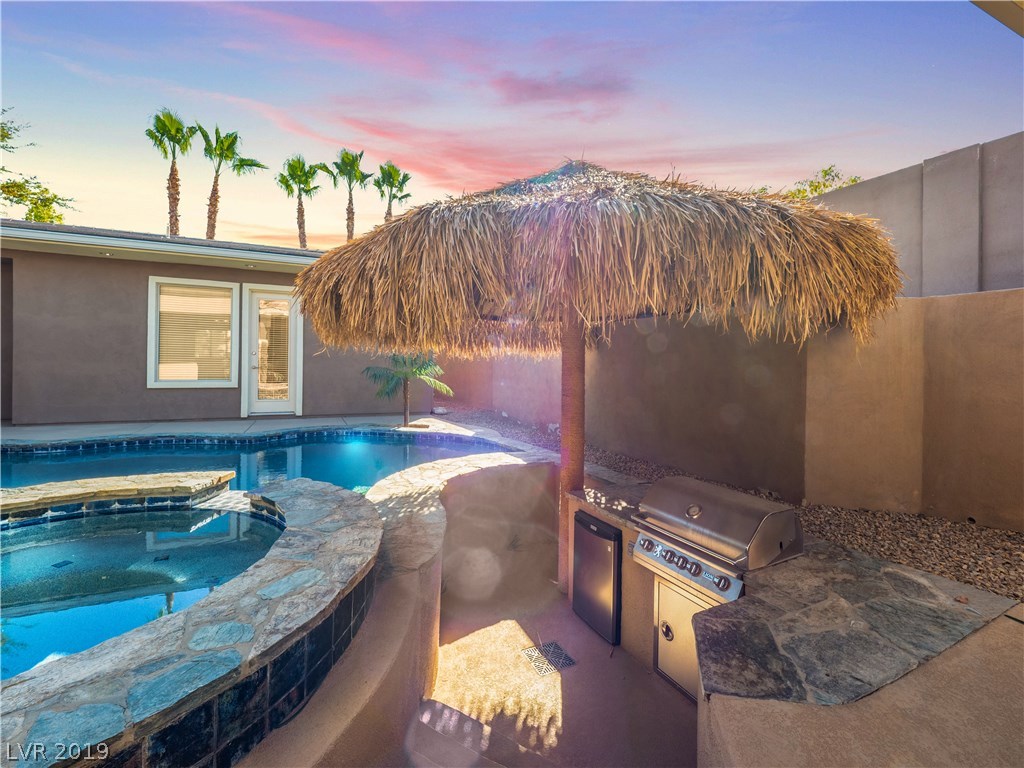 2817 High View Drive Henderson, NV 89014 - Photo 4 of 49