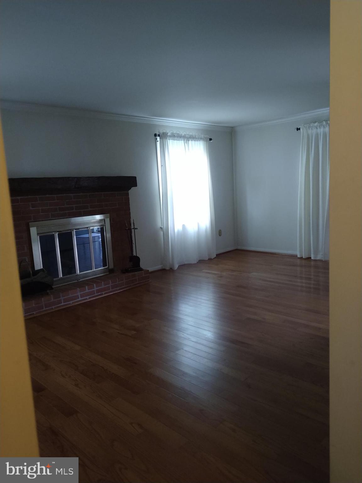 638 Hopkins Mill Road Quarryville, PA 17566 - Photo 7 of 8 Living room