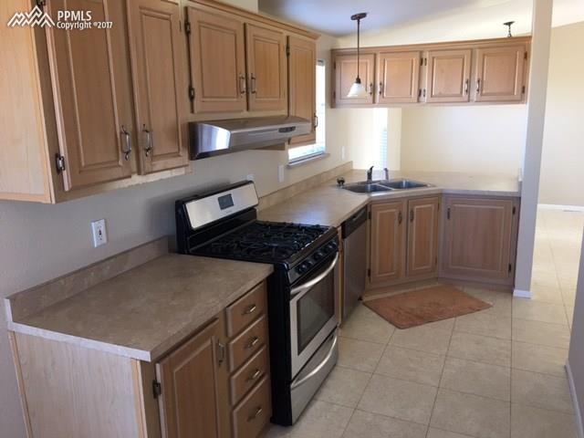 21430 Jones Road Peyton, CO 80831 - Photo 10 of 19
