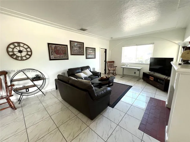 $4,250 | 2235 Southwest 23rd Avenue, Miami, FL 33145