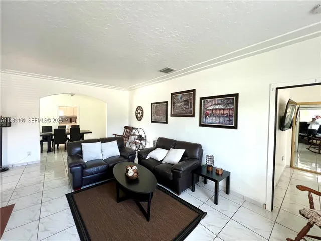 $4,250 | 2235 Southwest 23rd Avenue, Miami, FL 33145