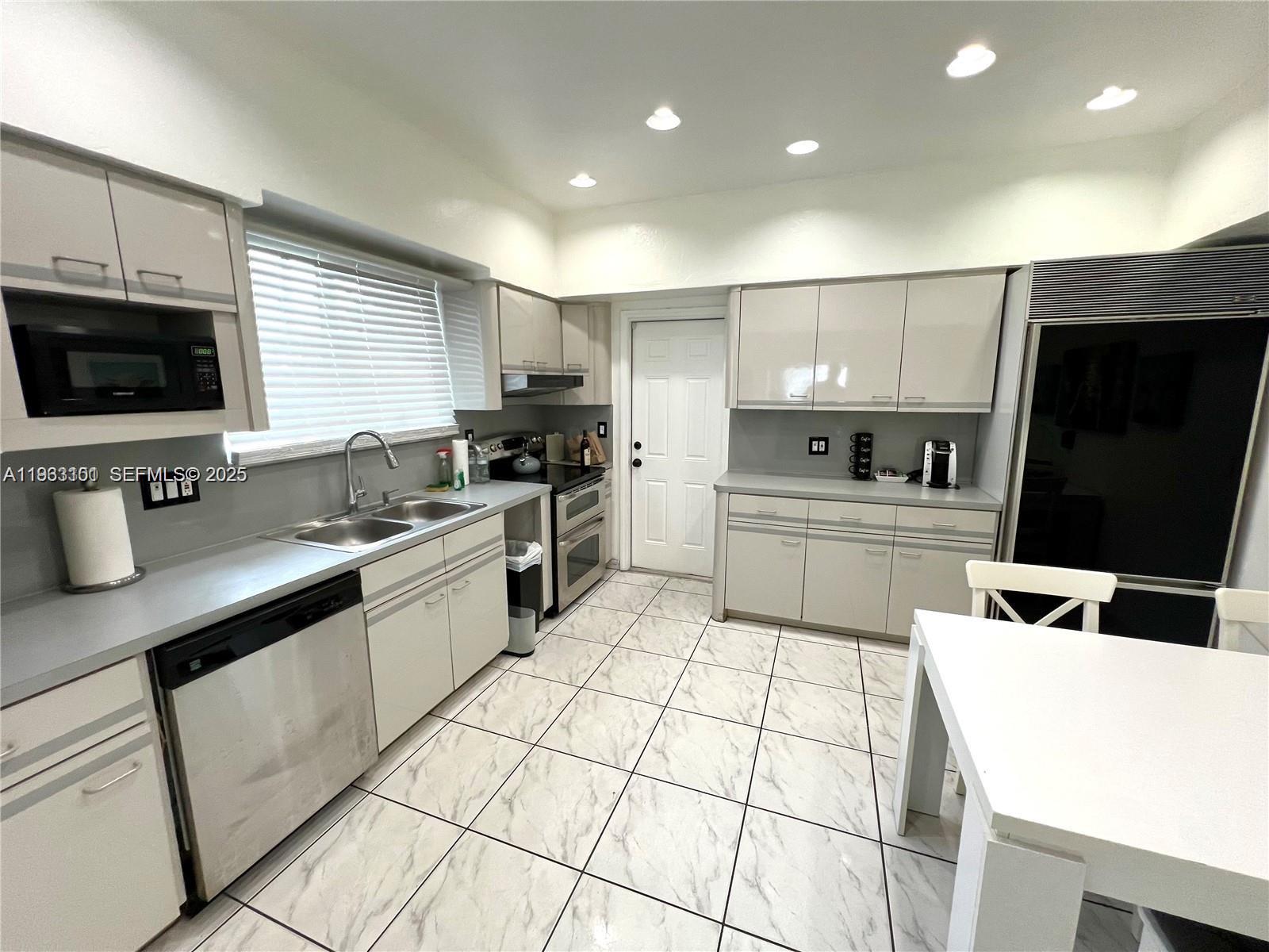 2235 Southwest 23rd Avenue Miami, FL 33145 - Photo 6 of 18