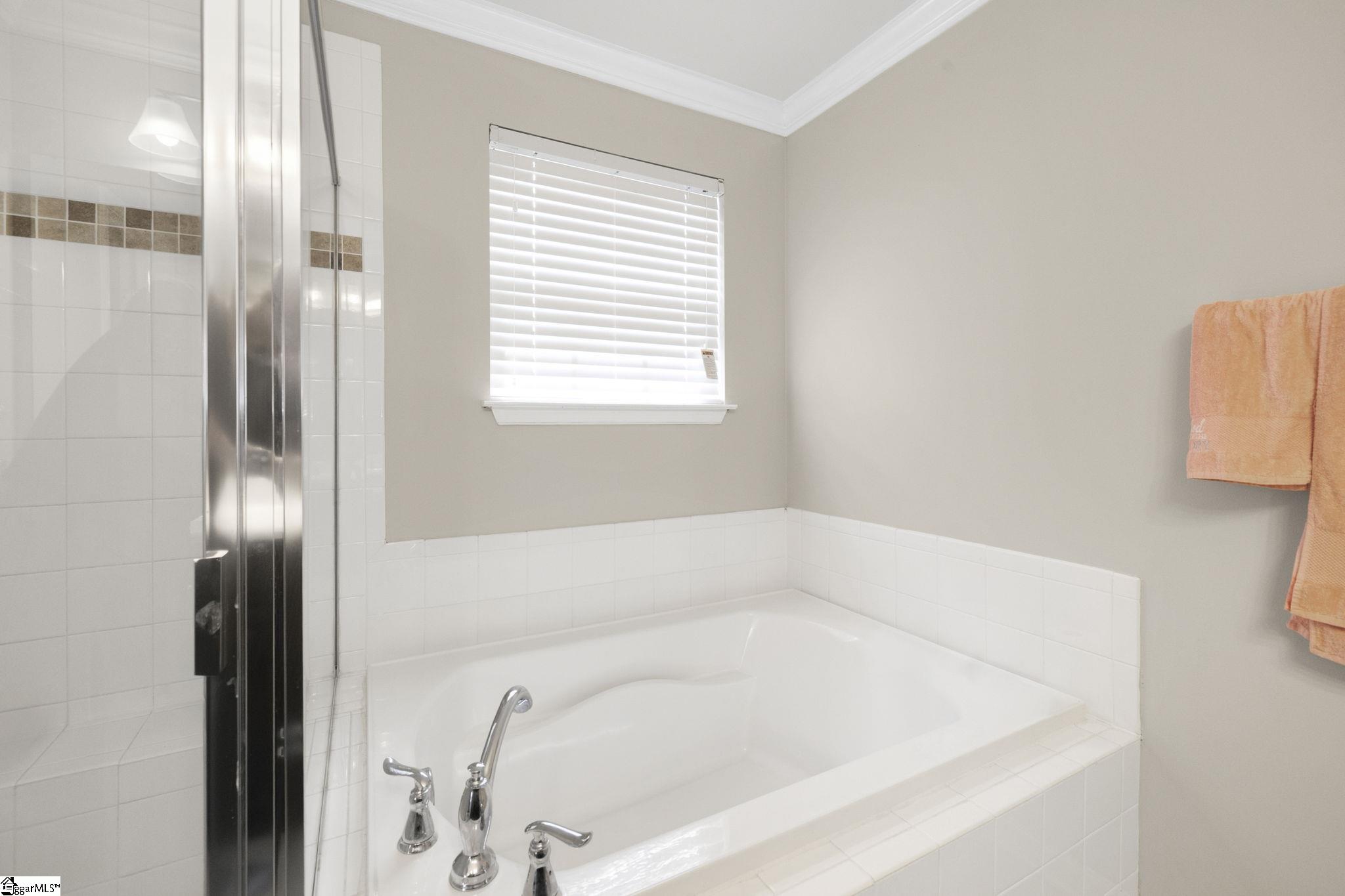 405 Sandusky Lane Simpsonville, SC 29680 - Photo 32 of 40