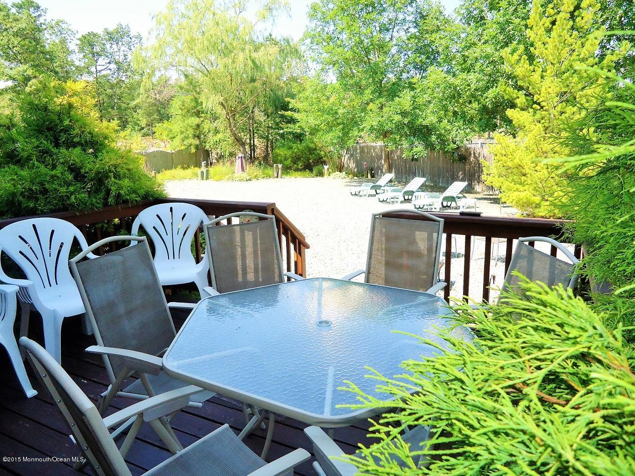 253 Leeward Road Manahawkin, NJ 08050 - Photo 16 of 29 Sundeck