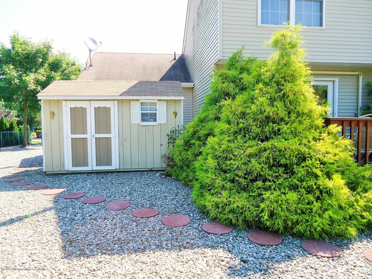 253 Leeward Road Manahawkin, NJ 08050 - Photo 27 of 29 Backyard