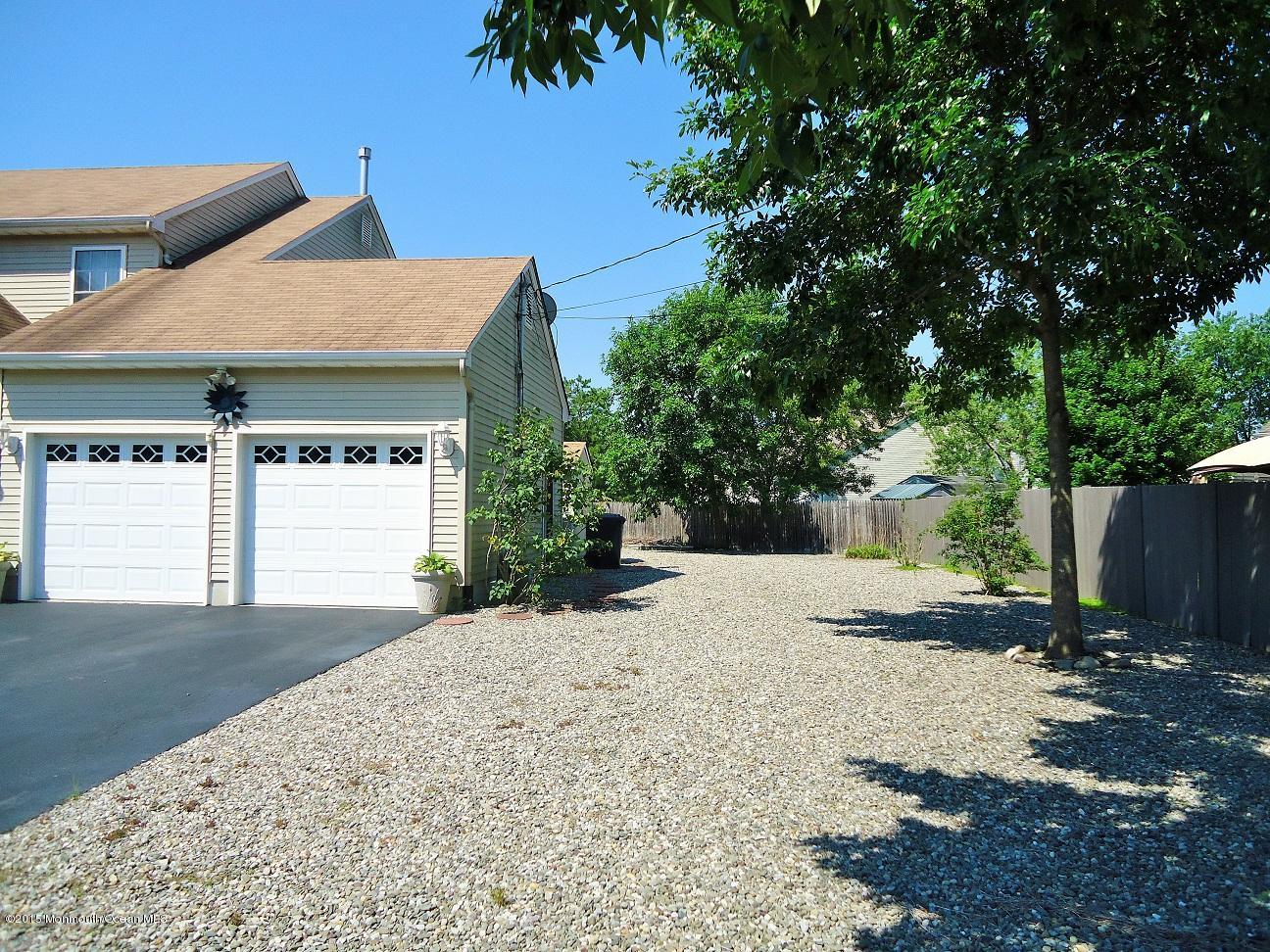 253 Leeward Road Manahawkin, NJ 08050 - Photo 29 of 29 Garage