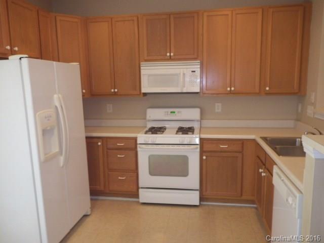 1003 Silver Springs Road, Unit 202 Fort Mill, SC 29715 - Photo 4 of 11 Gallery Image 4