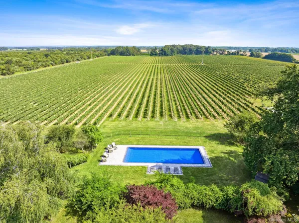 $4,350,000 | 2600 Oregon Road, Mattituck, NY 11952