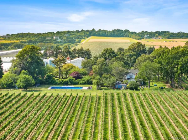$4,350,000 | 2600 Oregon Road, Mattituck, NY 11952