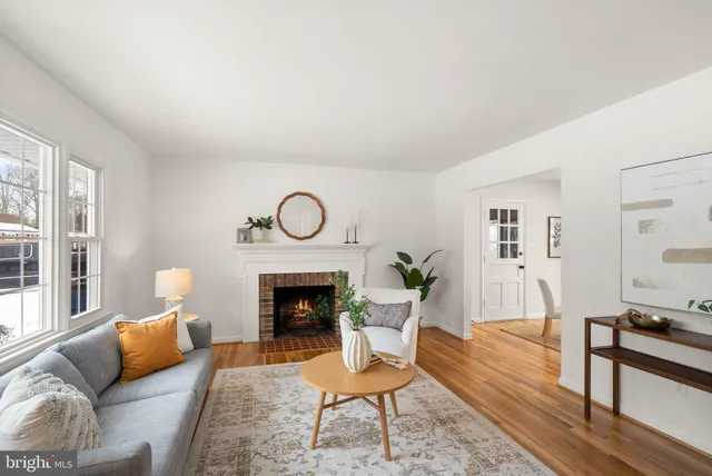 $630,000 | 4217 Alcott Street, Alexandria, VA 22309