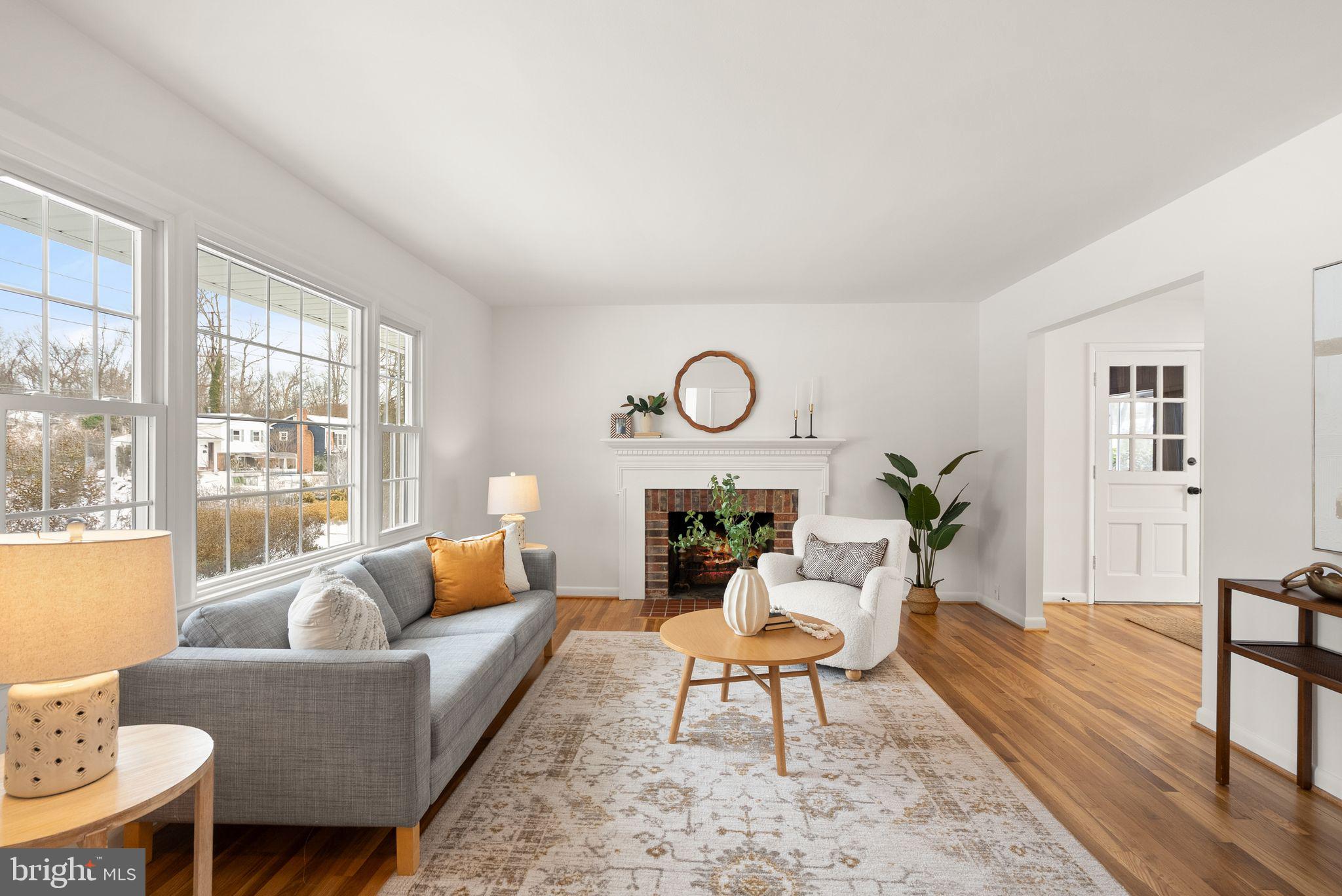 4217 Alcott Street Alexandria, VA 22309 - Photo 4 of 42 a living room with furniture and a large window