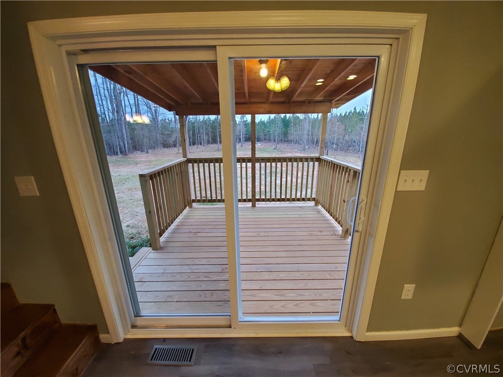 488 Guinea Road Farmville, VA 23901 - Photo 19 of 22 a view of a hallway