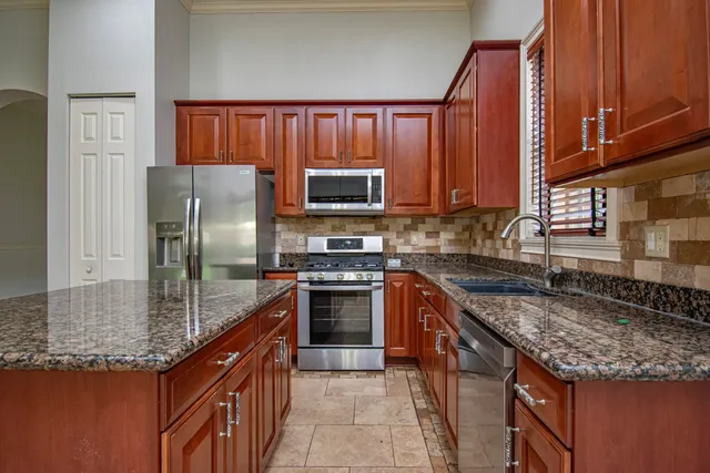 $4,500 | 10265 Isle Wynd Court, Boynton Beach, FL 33437