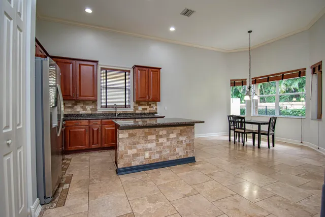 $4,500 | 10265 Isle Wynd Court, Boynton Beach, FL 33437