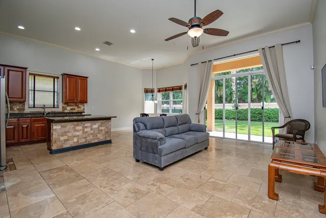 $4,500 | 10265 Isle Wynd Court, Boynton Beach, FL 33437