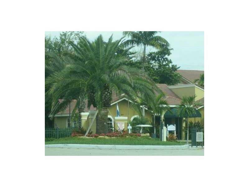 9001 Wiles Road, Unit 206 Coral Springs, FL 33067 - Photo 2 of 14 a view of a park