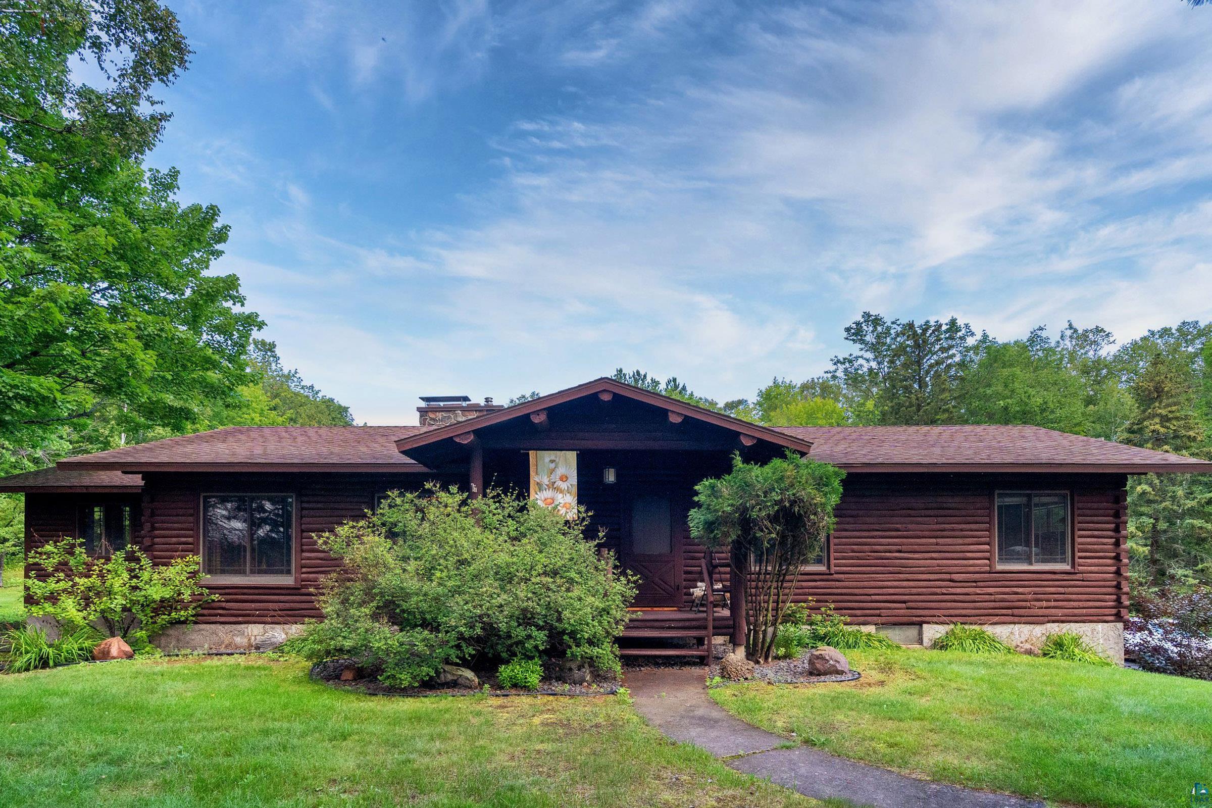 4129 Martin Road Duluth, MN 55803 - Photo 1 of 46