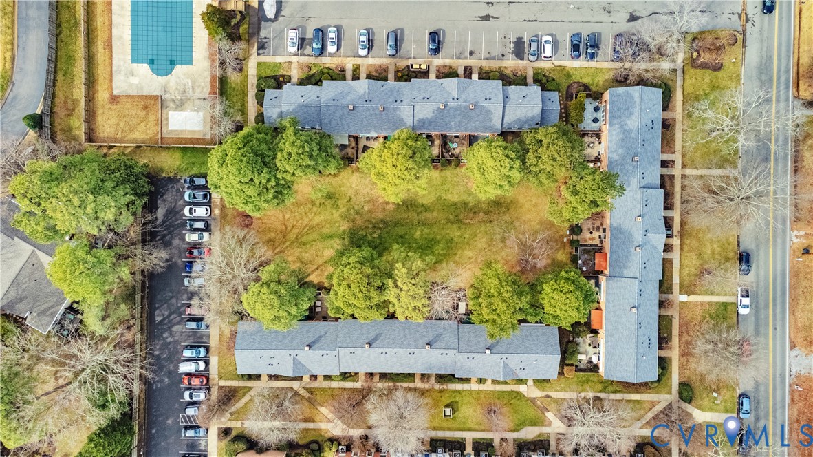 9111 Derbyshire Road, Unit G Henrico, VA 23229 - Photo 34 of 42 aerial view of a house with a swimming pool