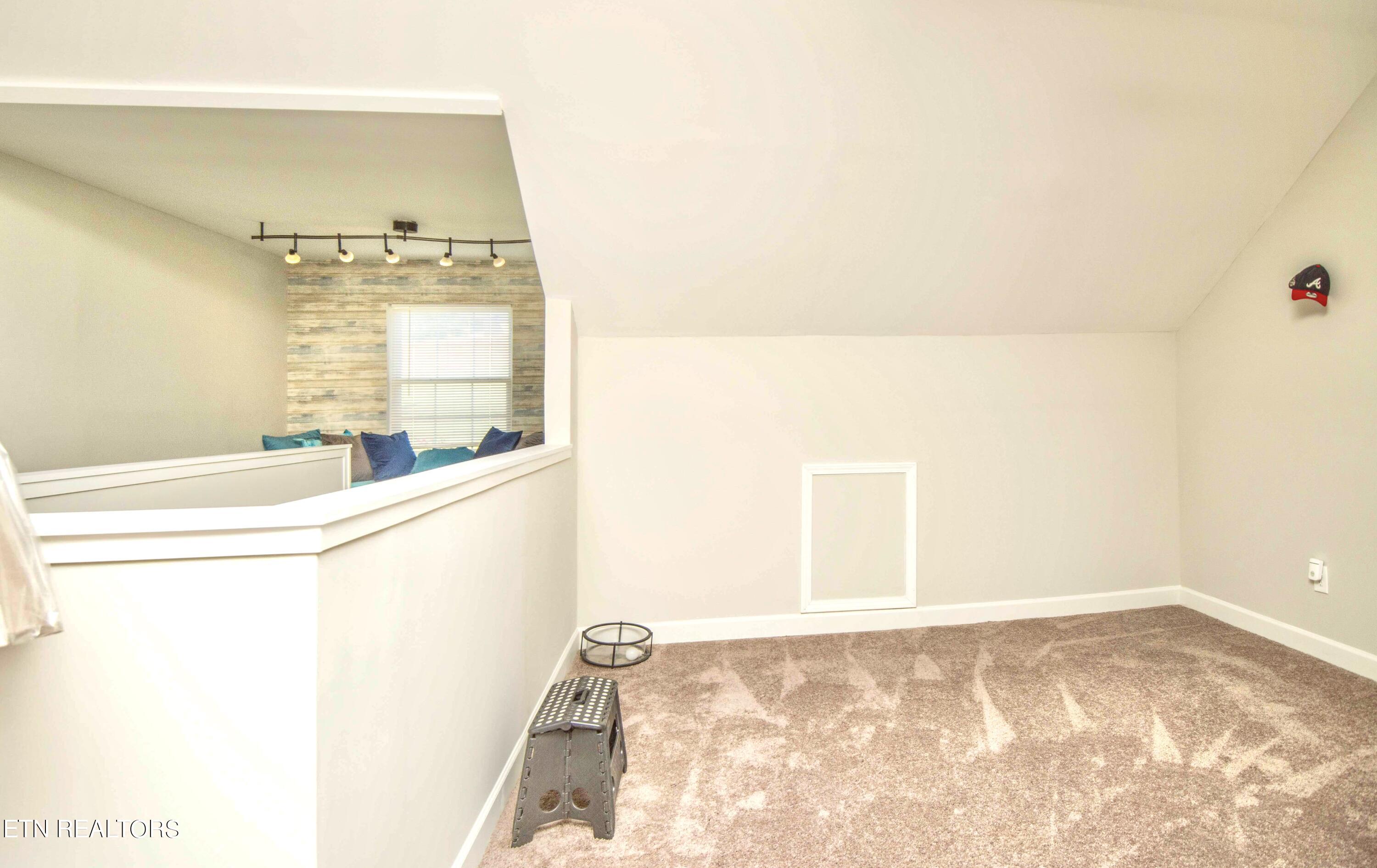 131 Raspberry Drive New Market, TN 37820 - Photo 21 of 29 2ND FLOOR