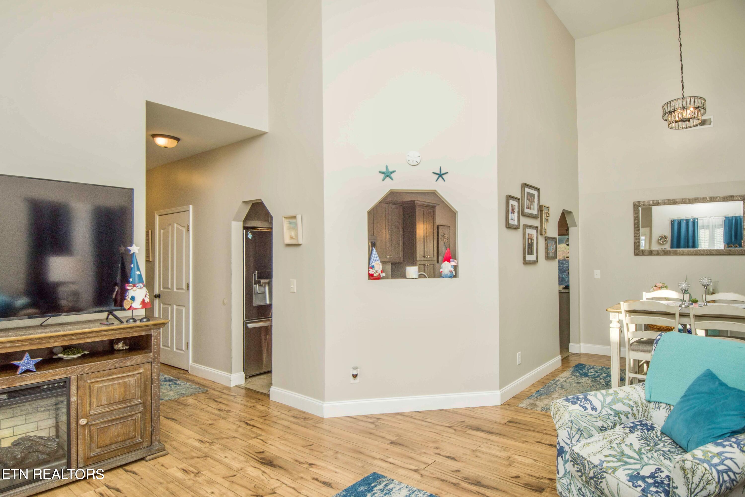 131 Raspberry Drive New Market, TN 37820 - Photo 8 of 29 MAIN FLOOR