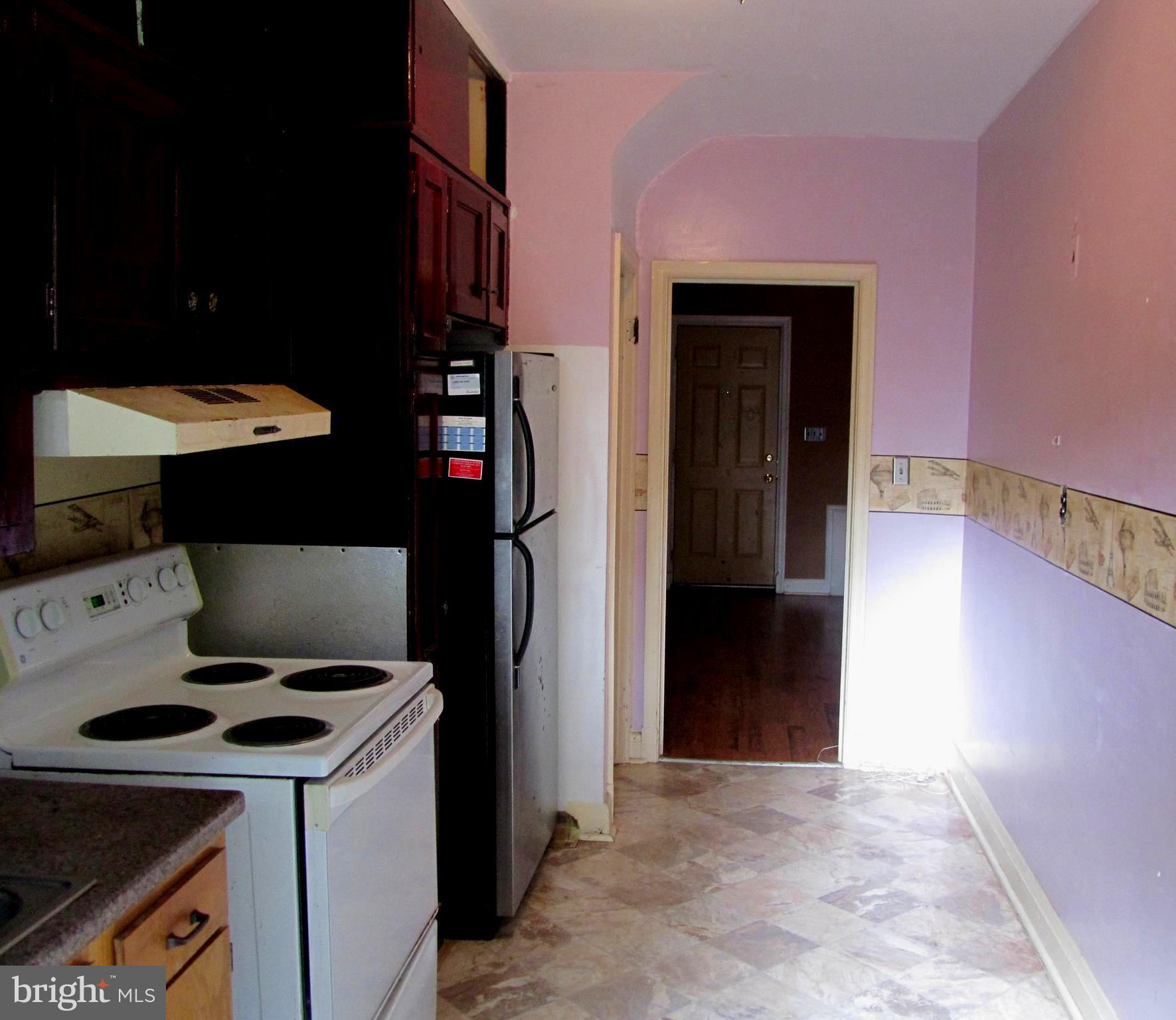 4657 Harcourt Road Baltimore, MD 21214 - Photo 9 of 26 Kitchen