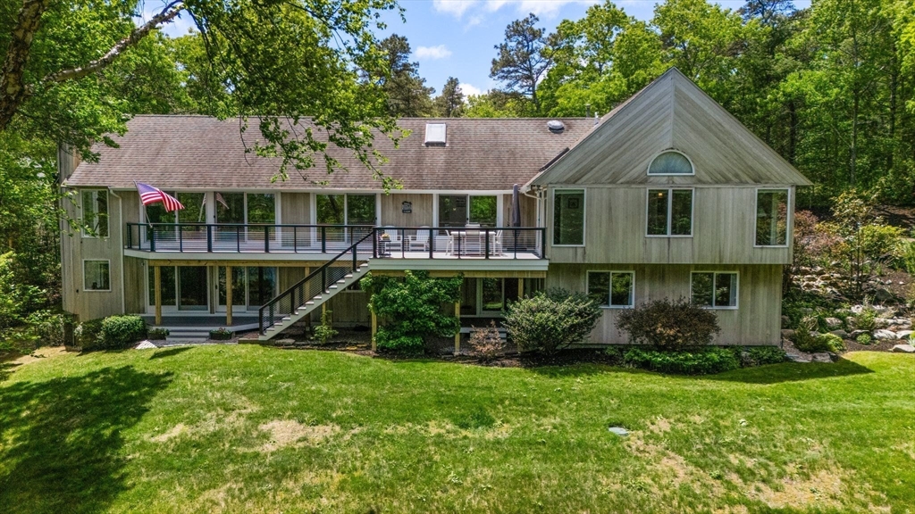 818 Long Pond Road Plymouth, MA 02360 - Photo 4 of 42