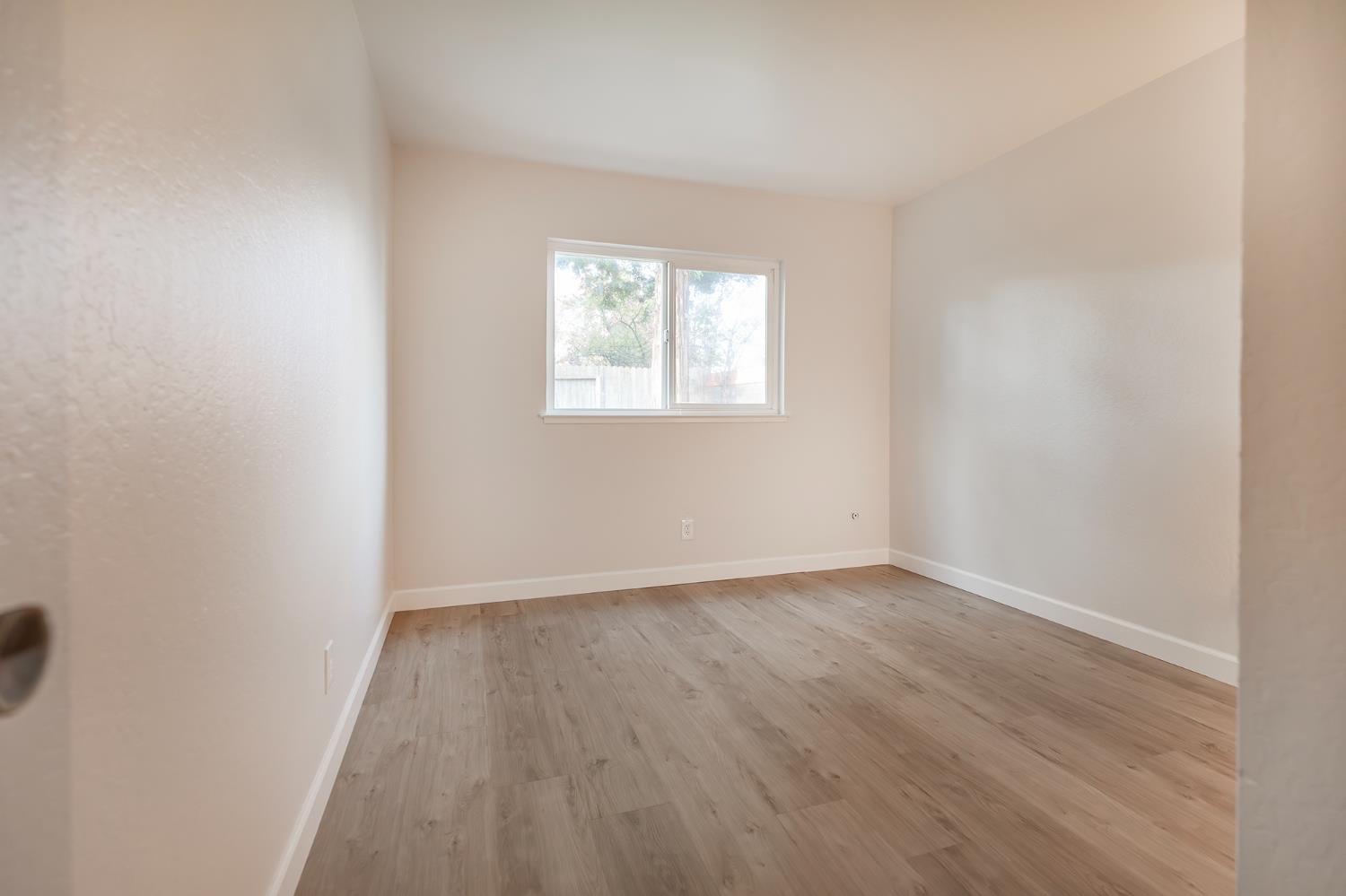 10049 Elgin River Court Rancho Cordova, CA 95670 - Photo 17 of 44 Downstairs bedroom