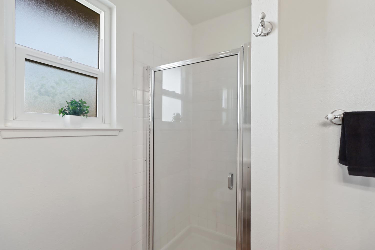 10049 Elgin River Court Rancho Cordova, CA 95670 - Photo 25 of 44 Third bathroom shower stall.