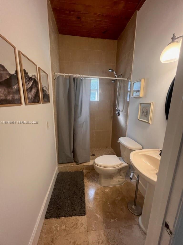 Sunset Miami, FL 33165 - Photo 6 of 8