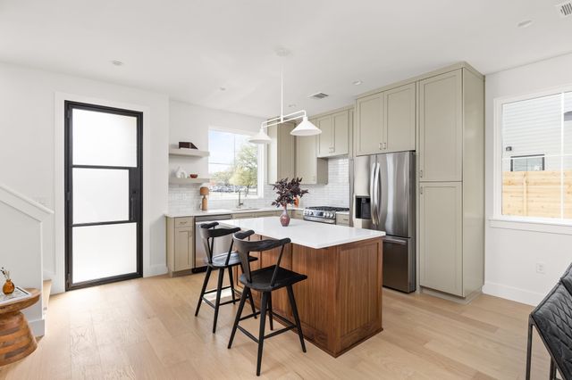 $549,000 | 408 Linden Street, Unit A, Austin, TX 78702