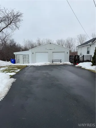 $172,000 | 5059 East Shelby Road, Shelby, NY 14103