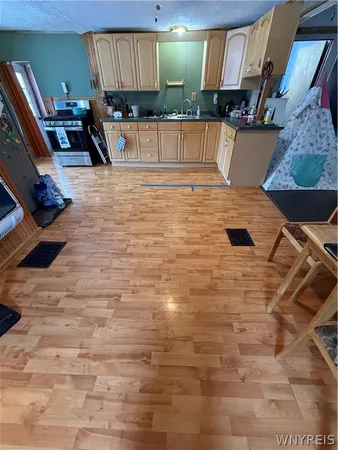 $172,000 | 5059 East Shelby Road, Shelby, NY 14103