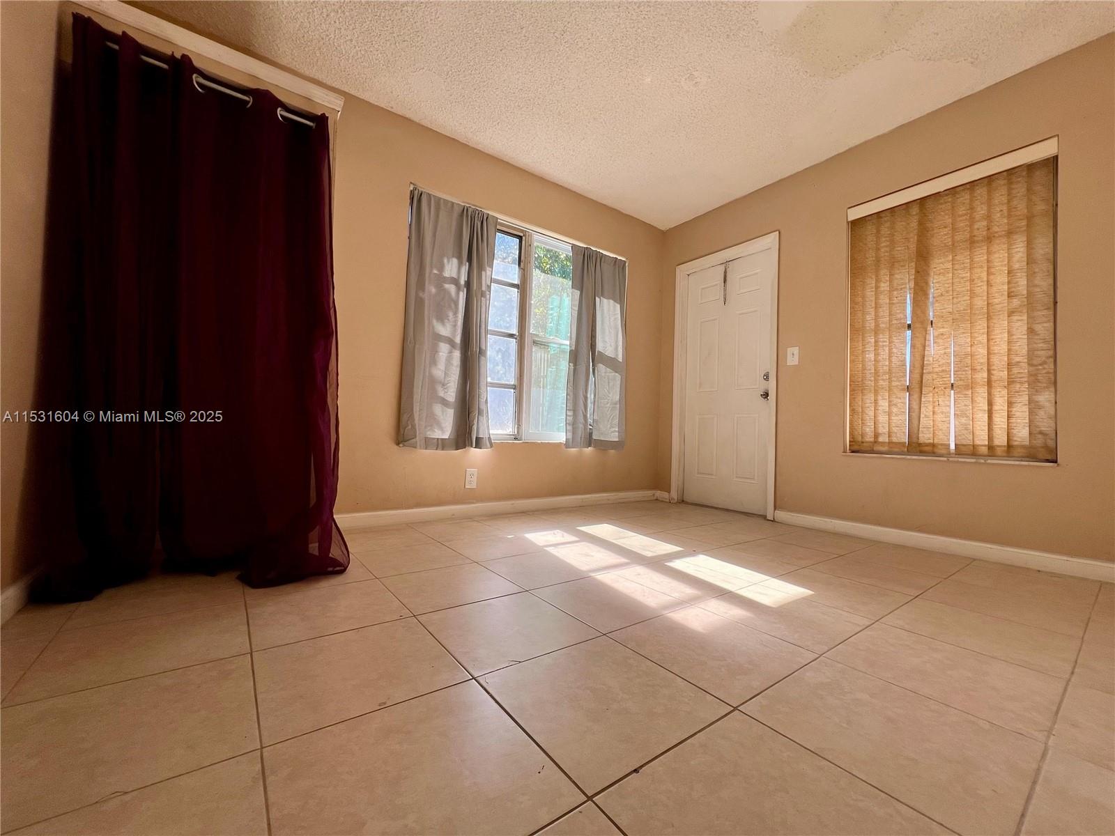 6990 Southwest 1st Street Margate, FL 33068 - Photo 20 of 33