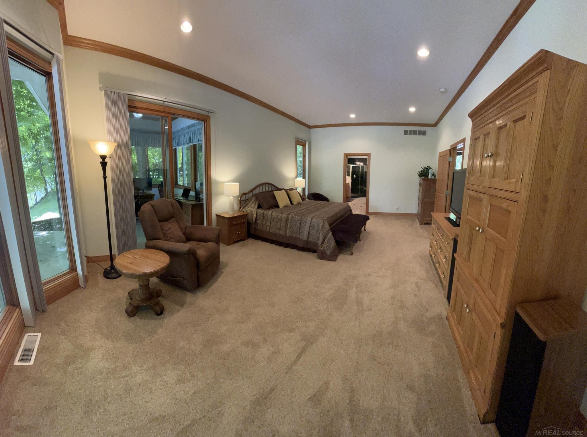 2337 Spring Arbor St. Joseph, MI 49085 - Photo 8 of 41 50147488-15524c0b-aace-4046-962d-6aa197041f27.JPG