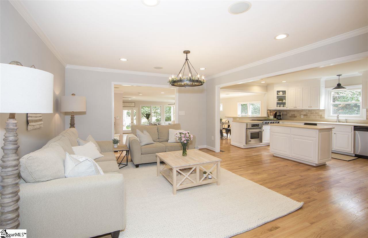 15 Isbell Lane Greenville, SC 29607 - Photo 14 of 36 Gallery Image 14