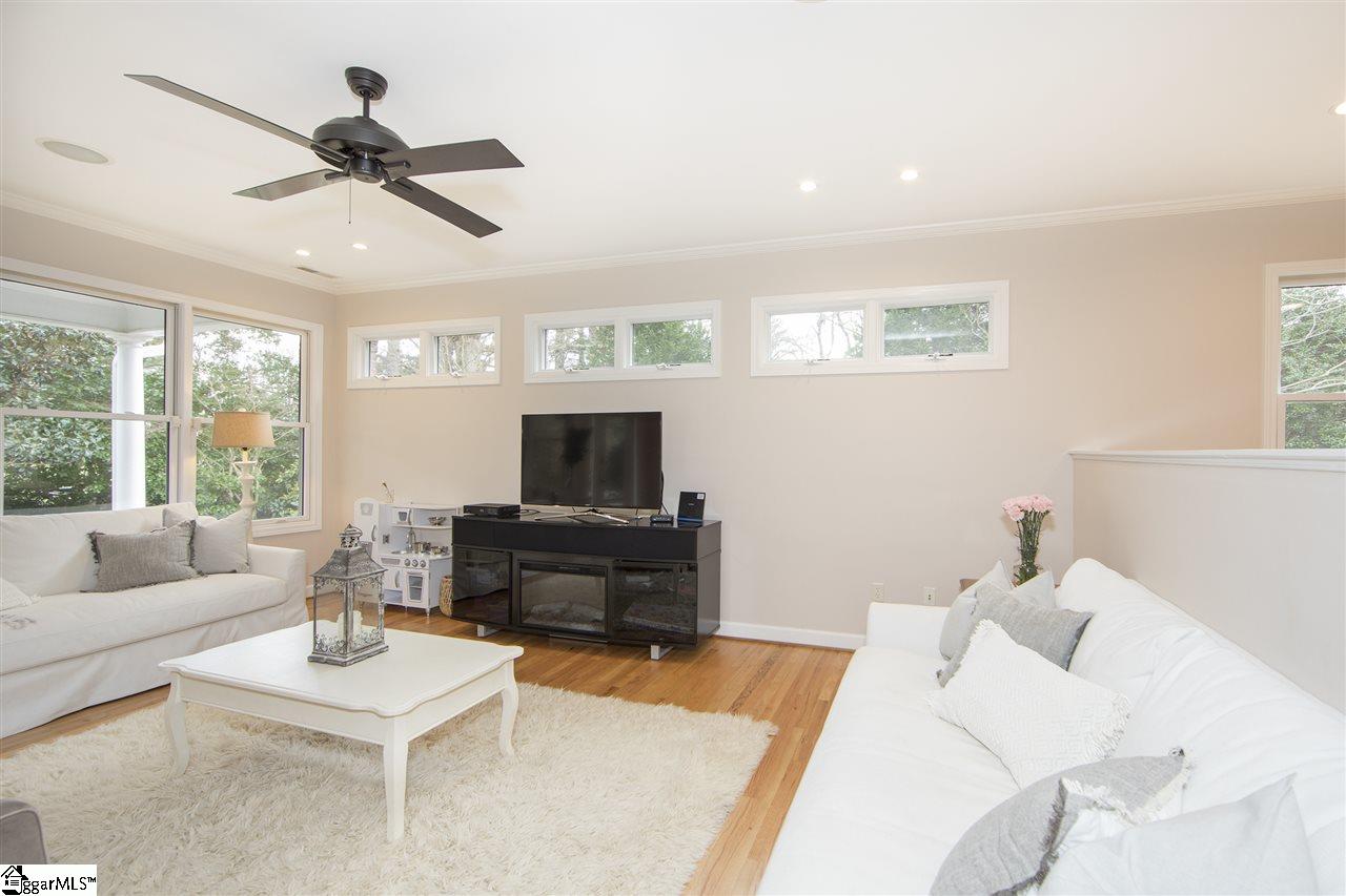 15 Isbell Lane Greenville, SC 29607 - Photo 19 of 36 Gallery Image 19