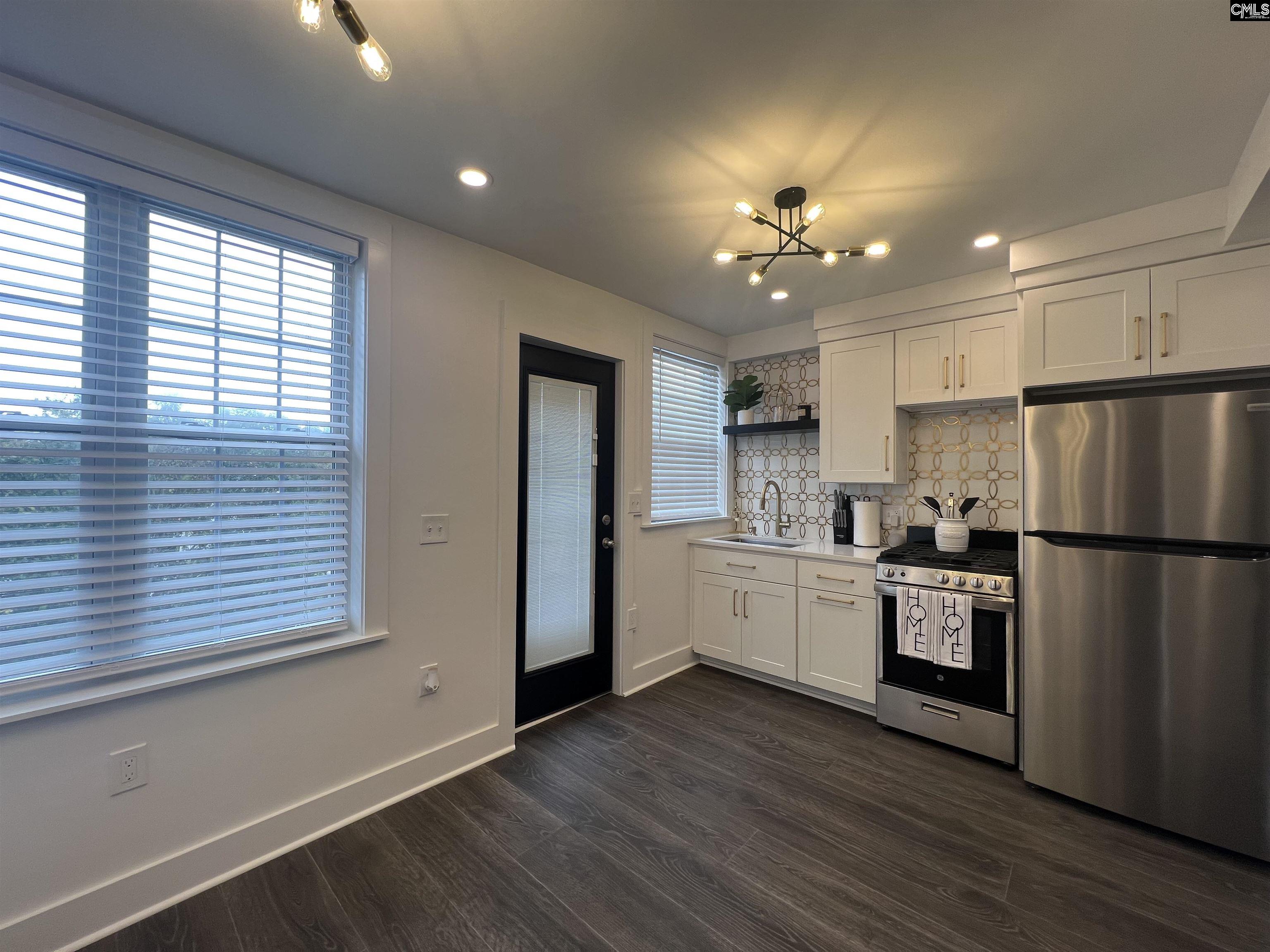 601 Cleveland Street Greenville, SC 29601 - Photo 3 of 30