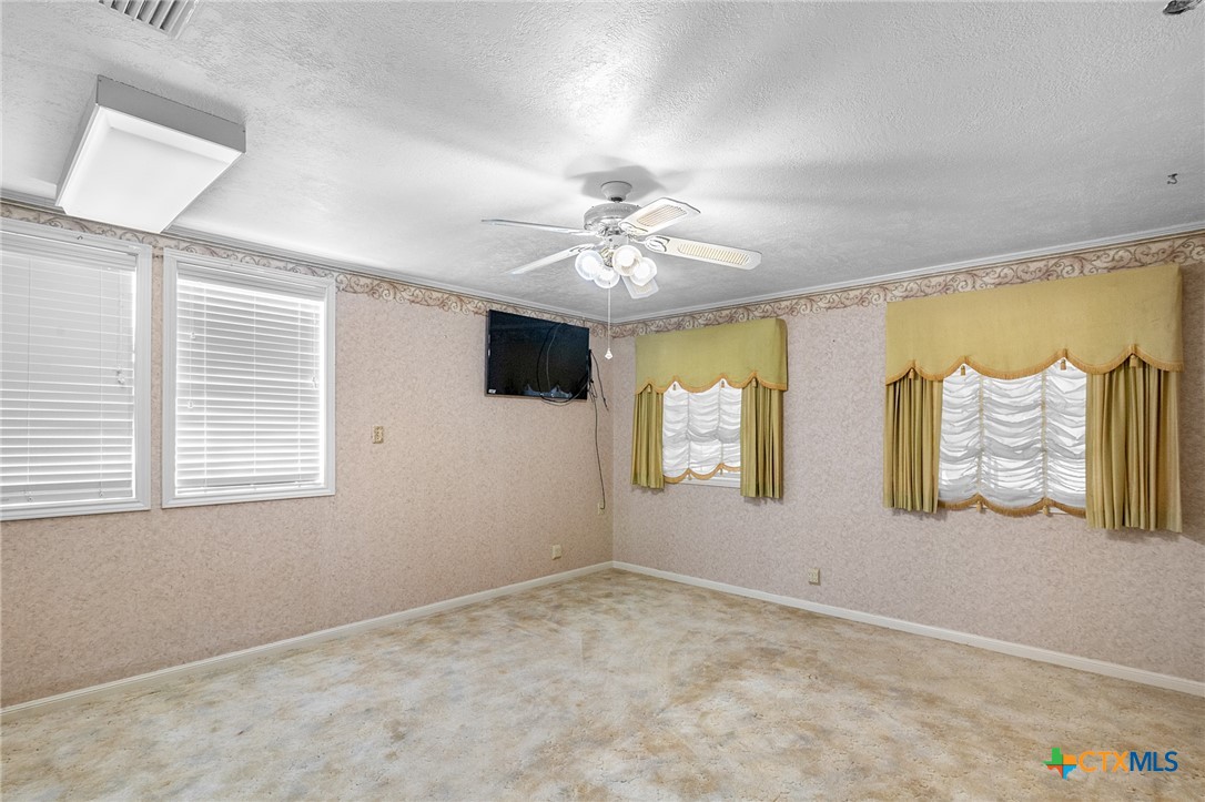 1101 Clark Street Yoakum, TX 77995 - Photo 28 of 48 PRIMARY BEDROOM