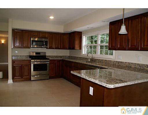 6 Dobson Road Old Bridge, NJ 08857 - Photo 5 of 25 Gallery Image 5