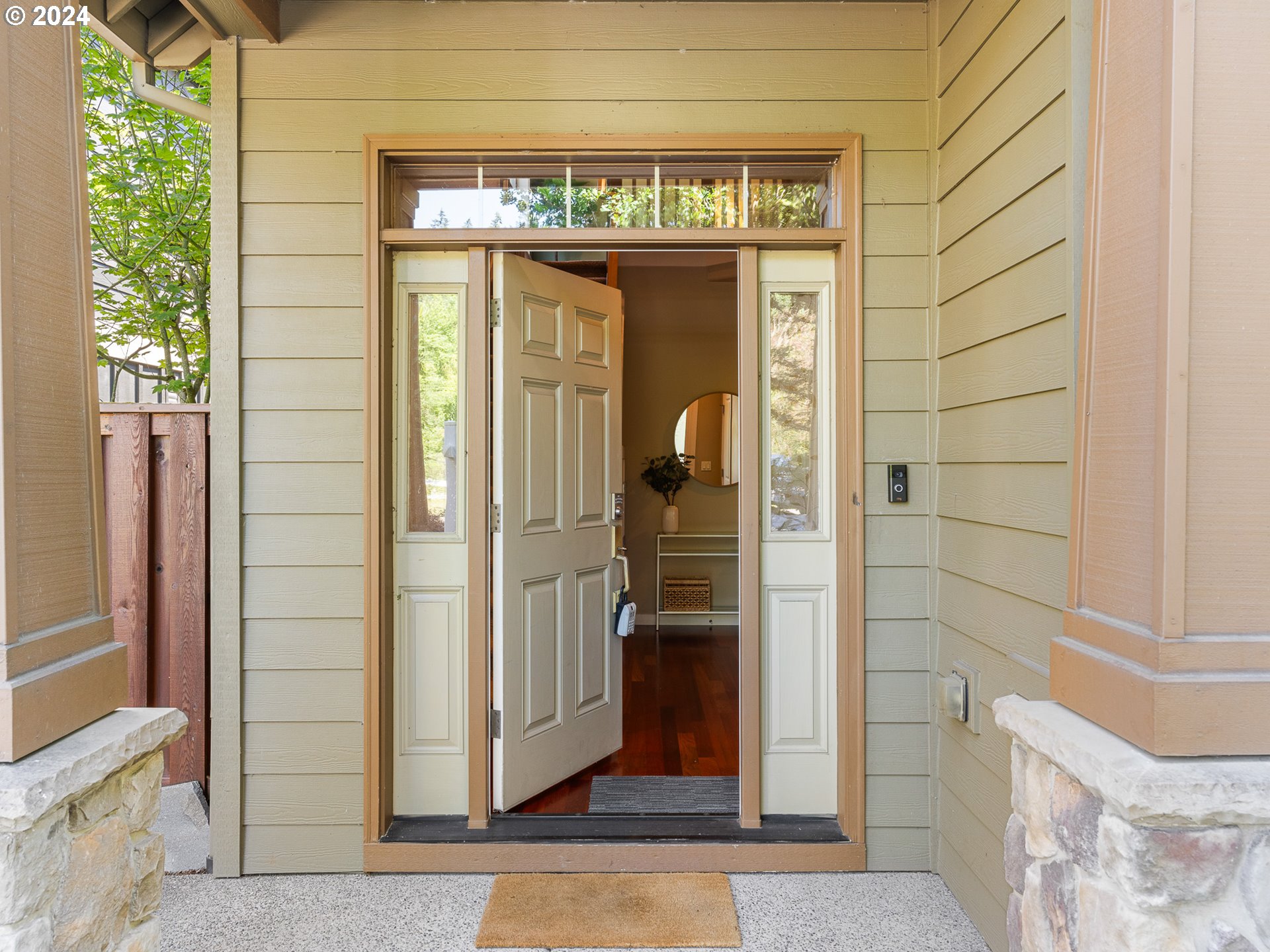 8938 Southwest Taylors Ferry Road Portland, OR 97223 - Photo 32 of 36 Gallery Image 32