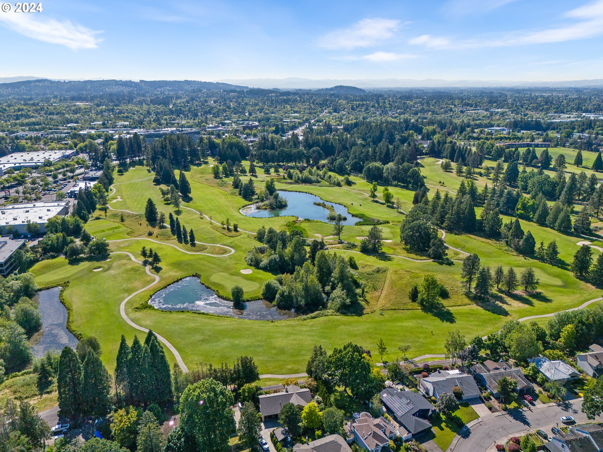 8938 Southwest Taylors Ferry Road Portland, OR 97223 - Photo 35 of 36 Gallery Image 35
