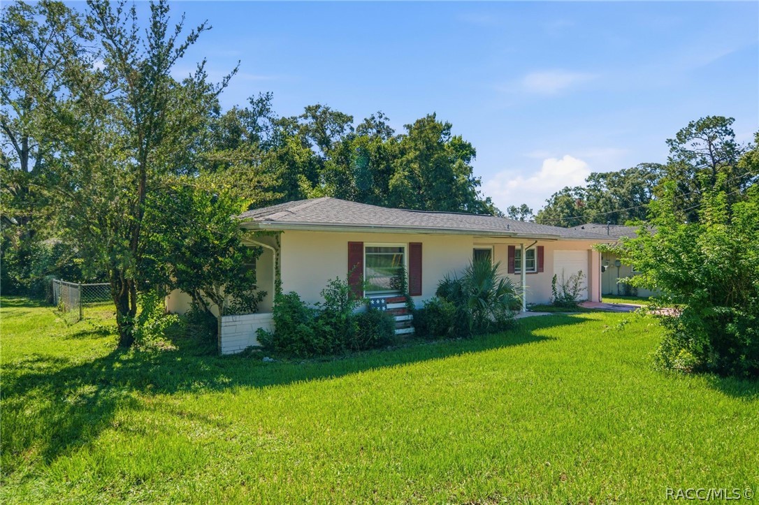 706 Mayflower Avenue Inverness, FL 34452 - Photo 1 of 28 Gallery Image 1