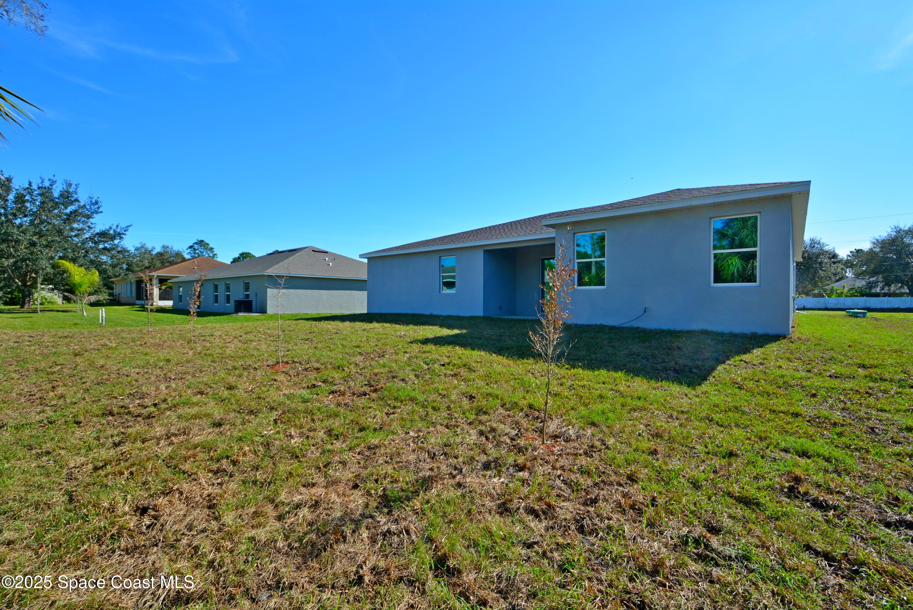 317 Haines Road Southwest Palm Bay, FL 32908 - Photo 6 of 16 DSC_0456
