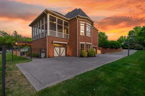 $3,399,000 | 9254 Wardley Park Lane, Brentwood, TN 37027