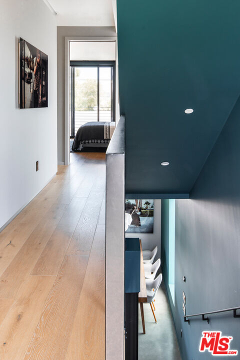11409 Charnock Road Los Angeles, CA 90066 - Photo 14 of 25 Gallery Image 14